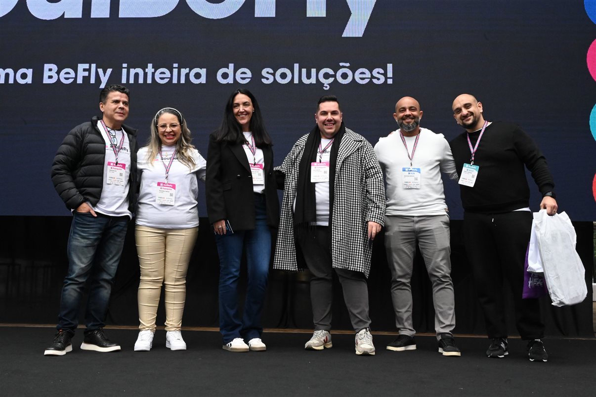Edgar Lino, Vicente, Jackson Soares, Veronica Prado, Emerson Cardoso e Fernando Lermi, da FTS 