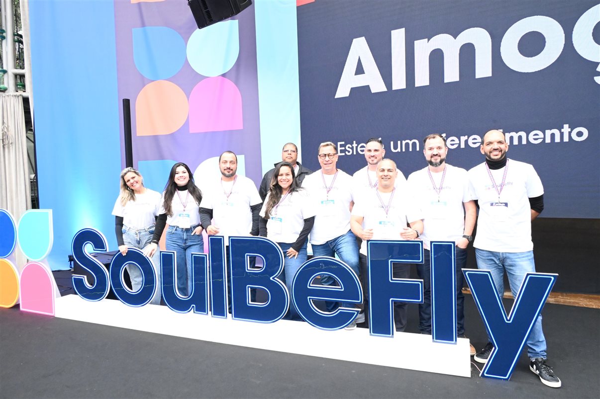 Edgar Lino, Vicente, Jackson Soares, Veronica Prado, Emerson Cardoso e Fernando Lermi, da FTS 