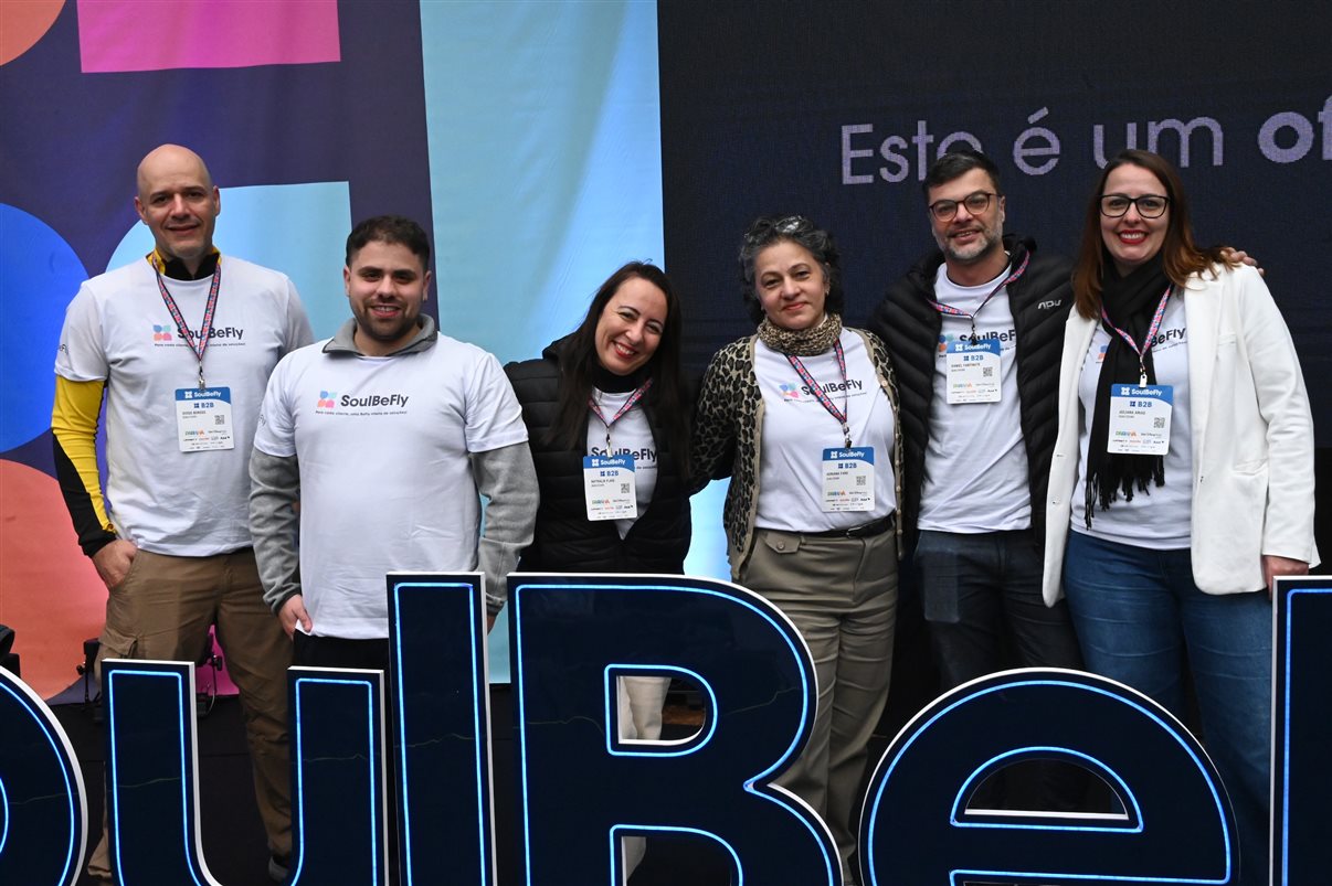 Edgar Lino, Vicente, Jackson Soares, Veronica Prado, Emerson Cardoso e Fernando Lermi, da FTS 