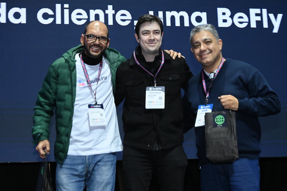 Edgar Lino, Vicente, Jackson Soares, Veronica Prado, Emerson Cardoso e Fernando Lermi, da FTS 