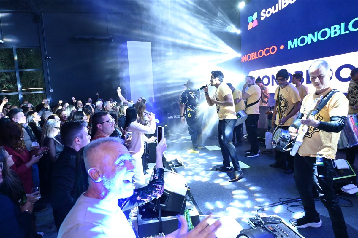 Rodrigo Camara, Sylvio Ferraz, Flavio Marques, Manuela Bernardes e Luti Guimarães, da BeFly