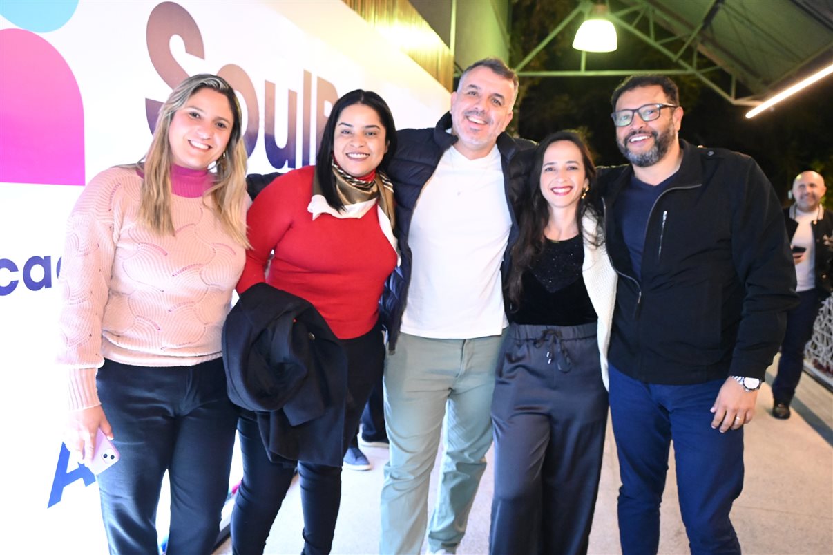 Rodrigo Camara, Sylvio Ferraz, Flavio Marques, Manuela Bernardes e Luti Guimarães, da BeFly