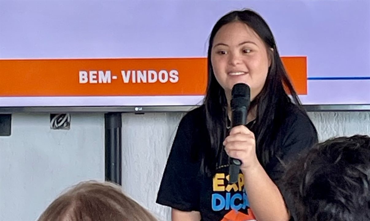 Manuela Vasquez foi a anfitriã do encontro