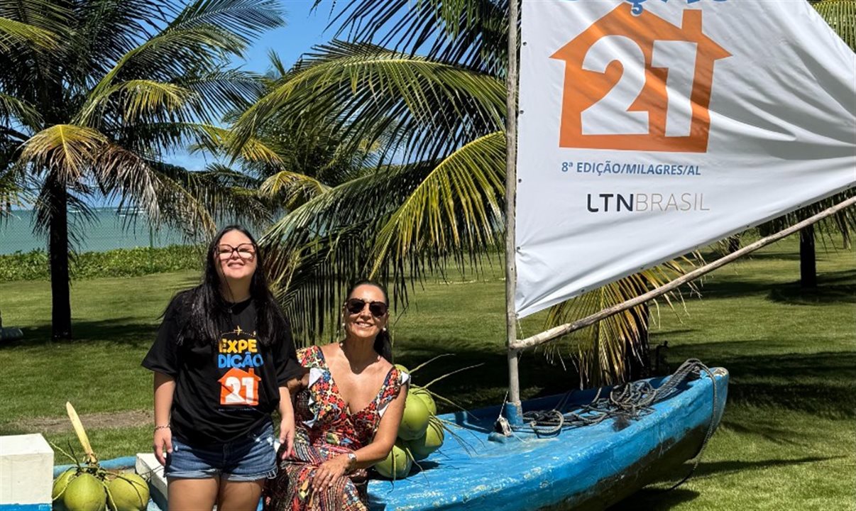 Manuela Vasquez com a mãe Leonor Bernhoeft, da LTN Brasil