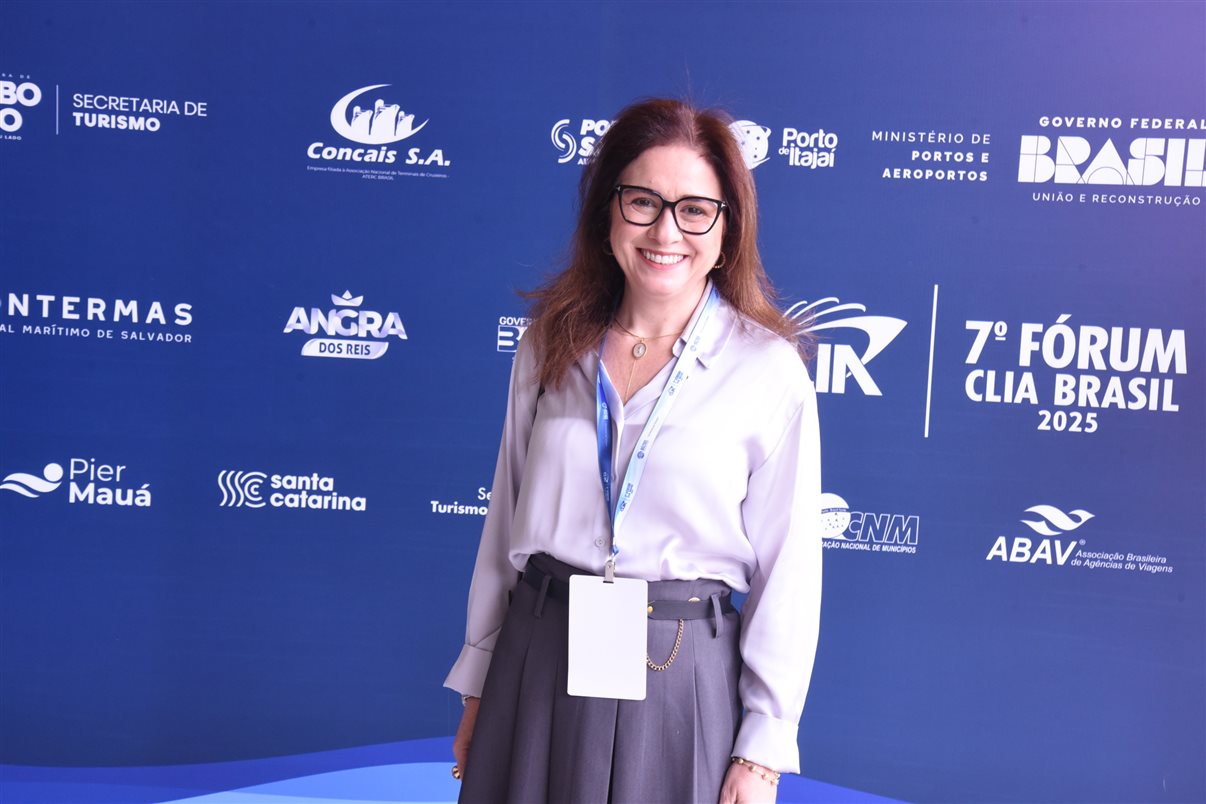 Ana Carolina Medeiros, da Abav Nacional, e Estela Farina, da NCL
