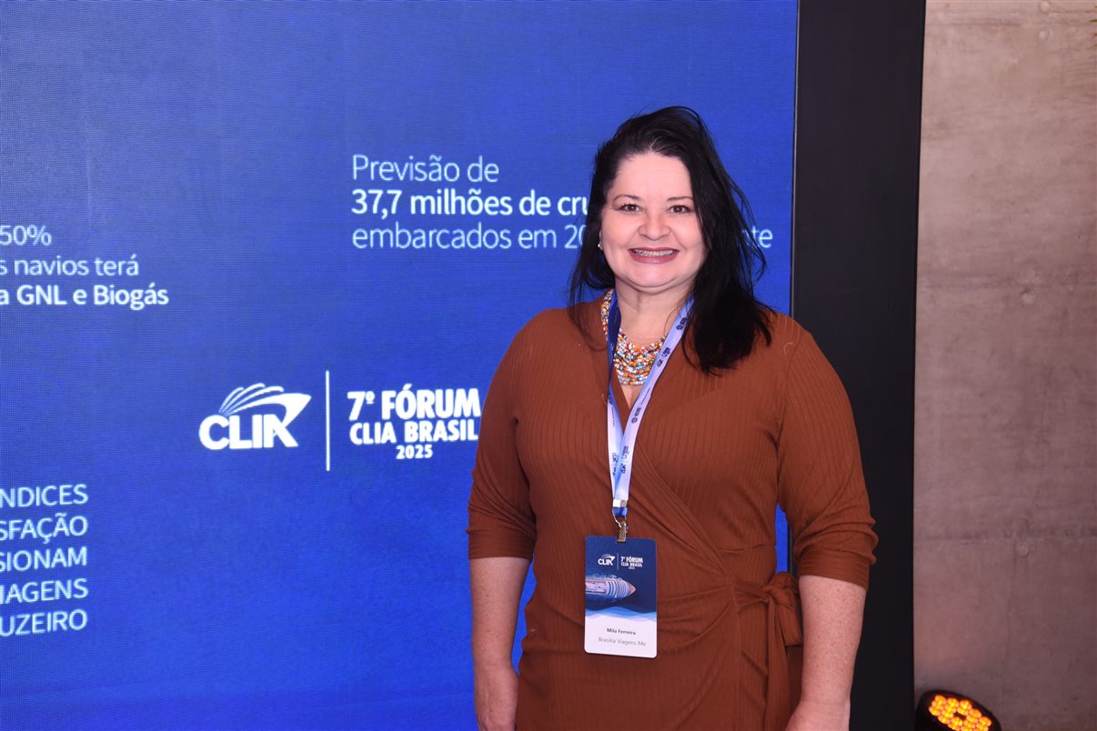 Ana Carolina Medeiros, da Abav Nacional, e Estela Farina, da NCL