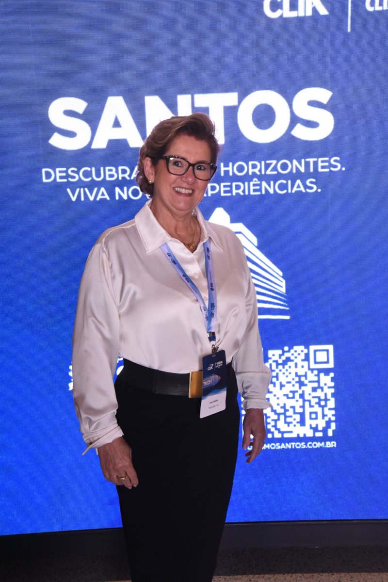 Ana Carolina Medeiros, da Abav Nacional, e Estela Farina, da NCL