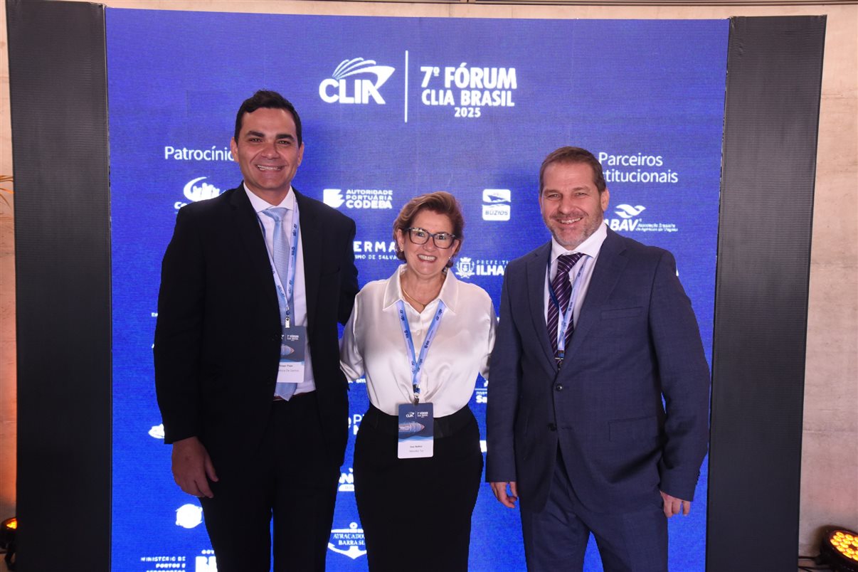 Ana Carolina Medeiros, da Abav Nacional, e Estela Farina, da NCL