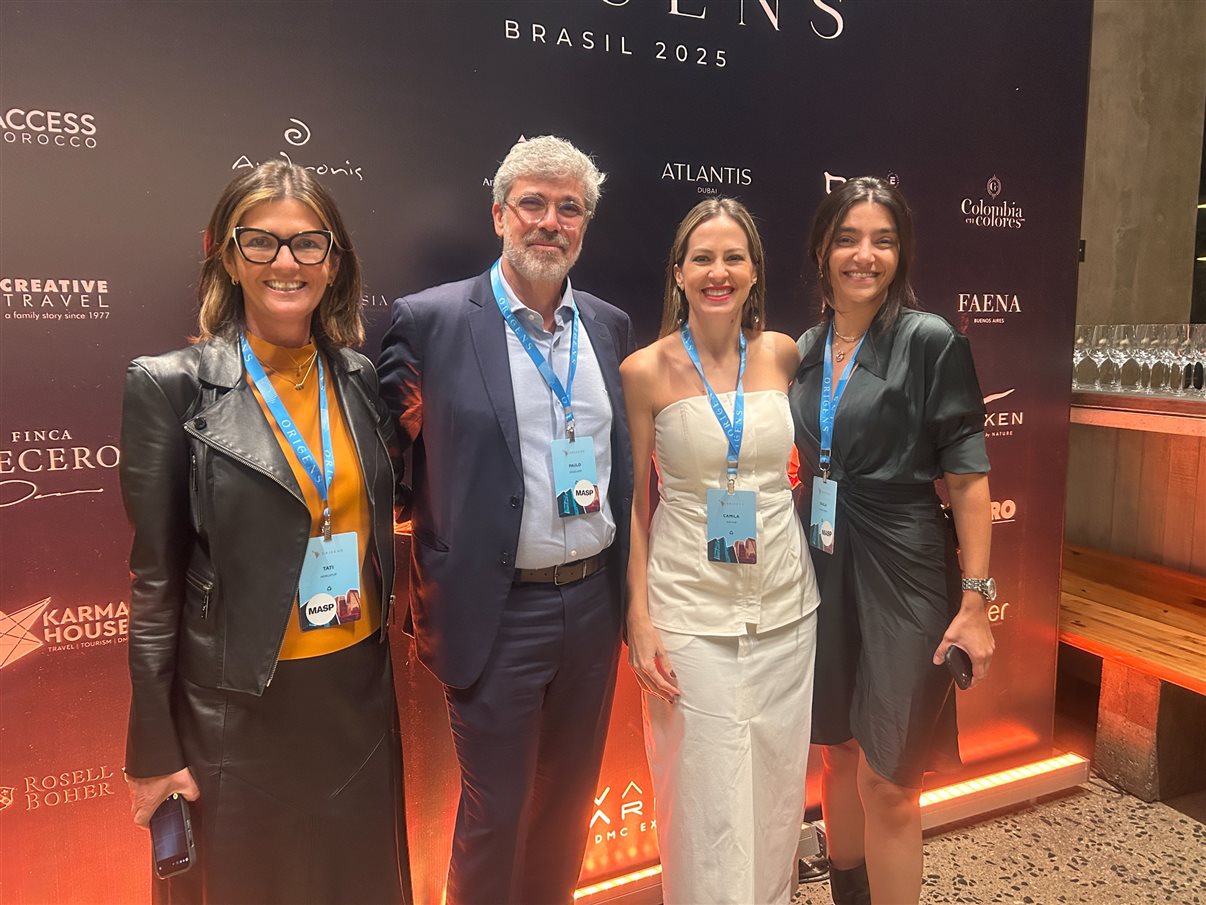 Tati, da Mercatur, entre Sidney Alonso e Jeverson Zanini, da Avant Garde