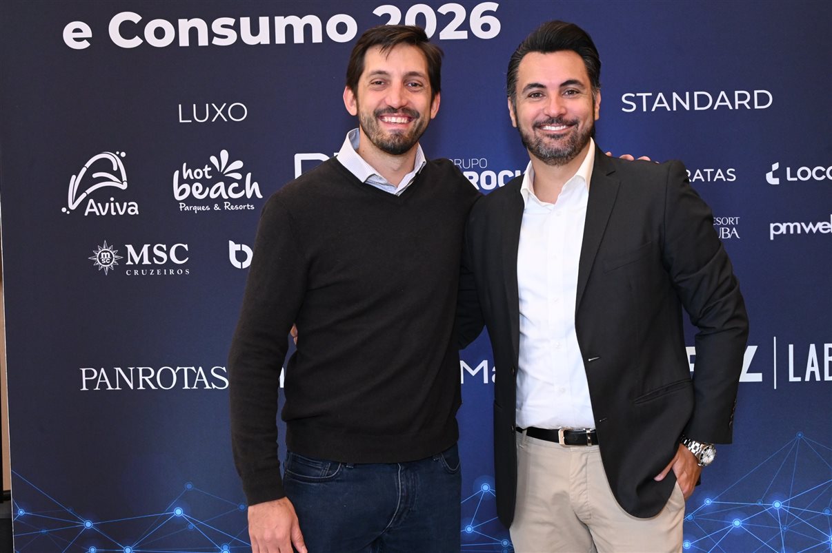 Vivian Gomes e Simone Martins, do Grupo R1
