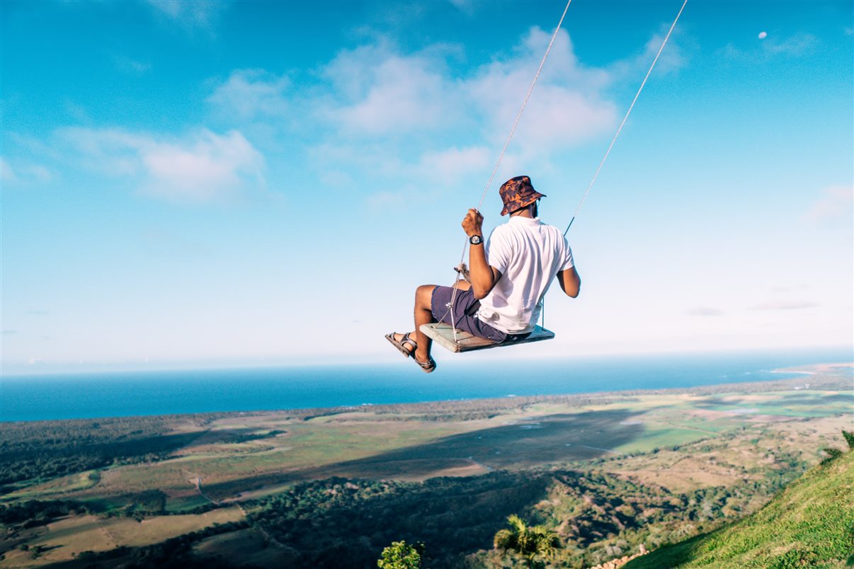 Balanços na Montaña Redonda proporcionam experiência única, com suave adrenalina