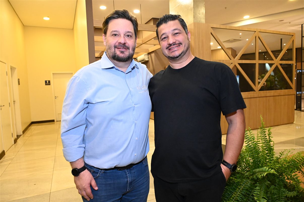 Jose Macedo e Marcelo Barbosa, da Expedia Taap
