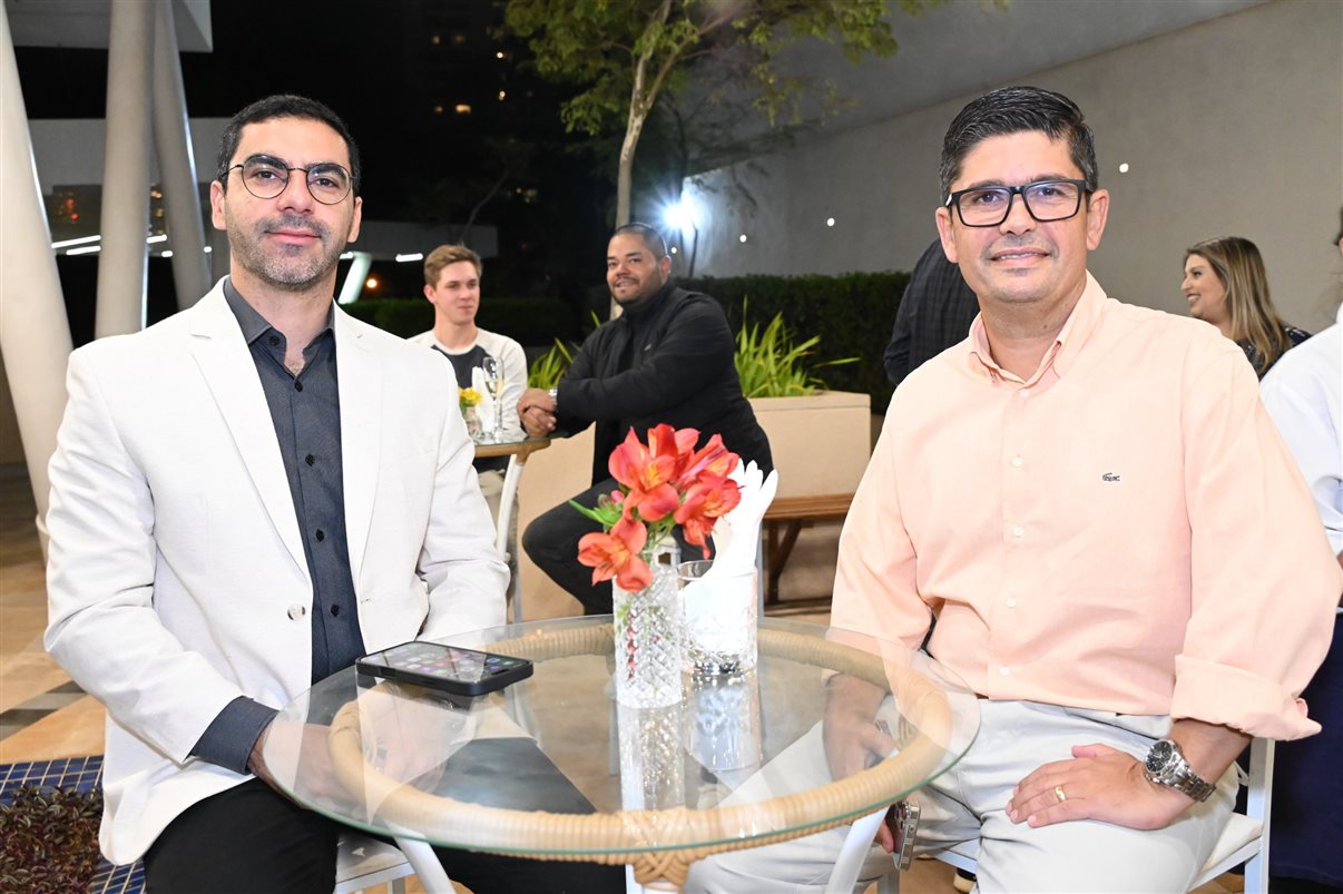 Jose Macedo e Marcelo Barbosa, da Expedia Taap