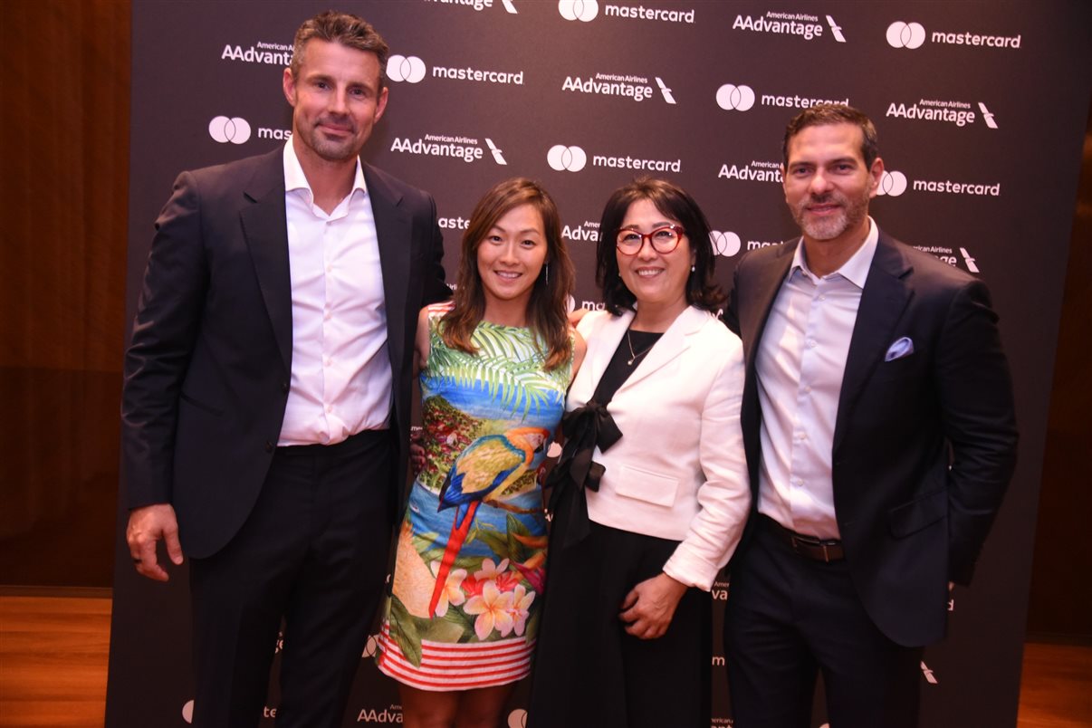 Raquel Careta, Júlia Christina Yamanishi, Leandro Lustosa, Heleni Hamamoto e Aline Chicarolli, da American Airlines