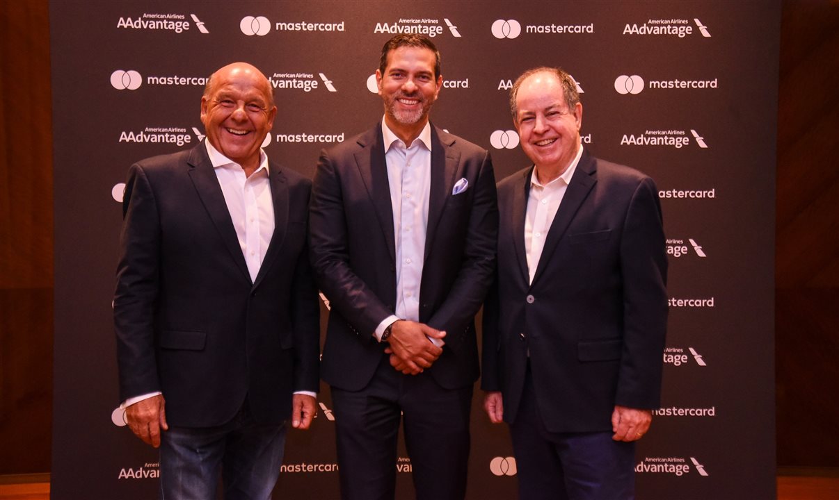 Alexandre Cavalcanti agradeceu aos ensinamentos e oportunidades dados por diferentes figuras do mercado. Ele também recebeu nomes que ajudaram a construir a história da empresa por aqui como José Roberto Trinca e Dilson Verçosa Jr.