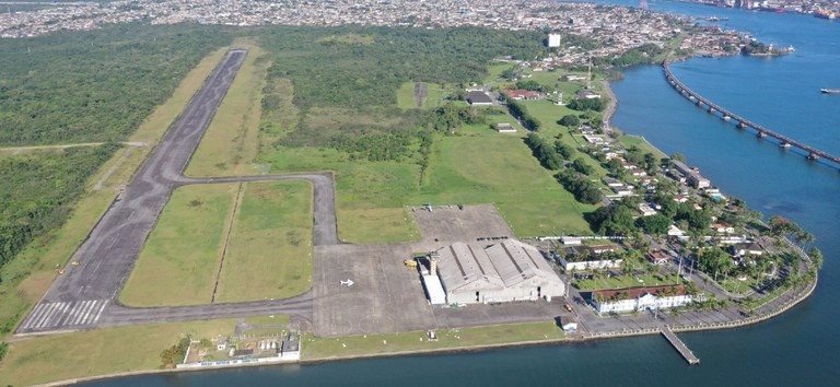 Túnel se soma a outra obra aguardada: o Aeroporto Civil Metropolitano do Guarujá, previsto para iniciar operações comerciais já em 2026