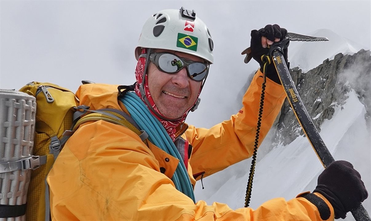 Waldemar Niclevicz, primeiro brasileiro a chegar ao topo do Everest
