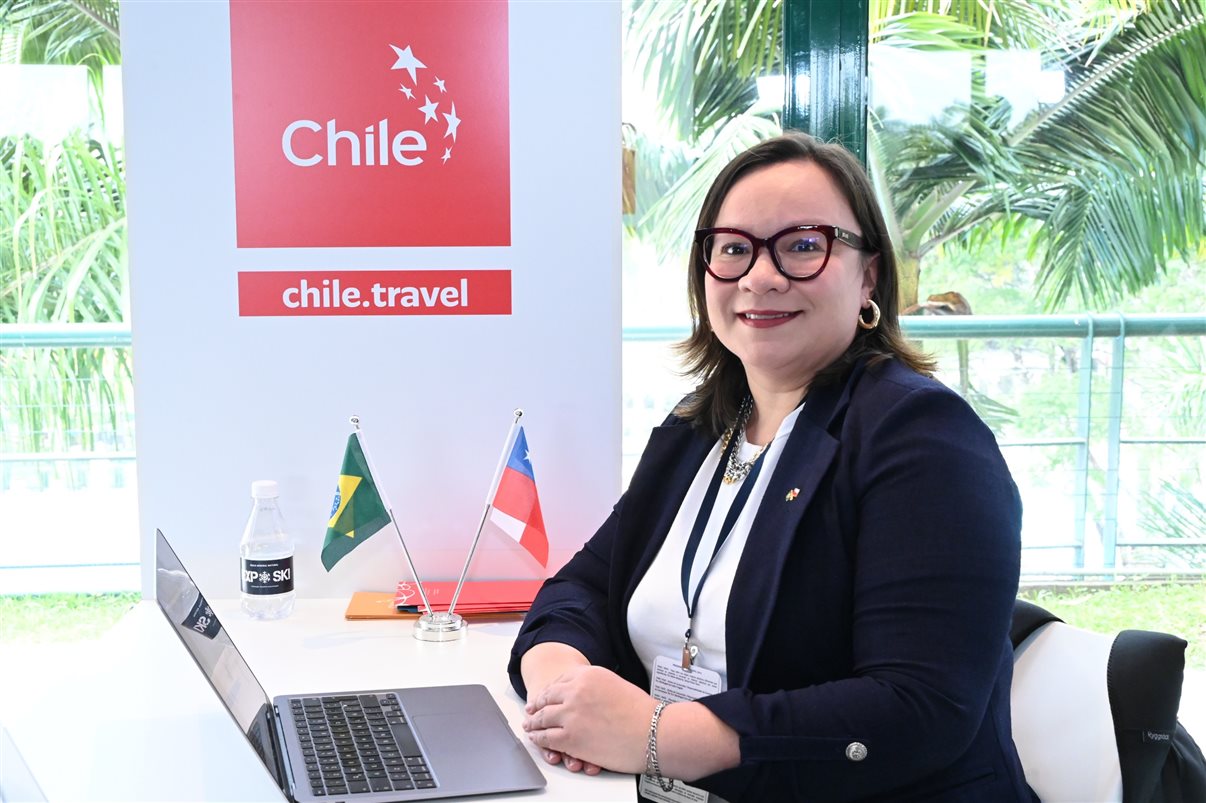 Taiane de Oliveira, do Andorra Tarvel Service, e Nara Rossatti, da Nara Rossatti Viagens 