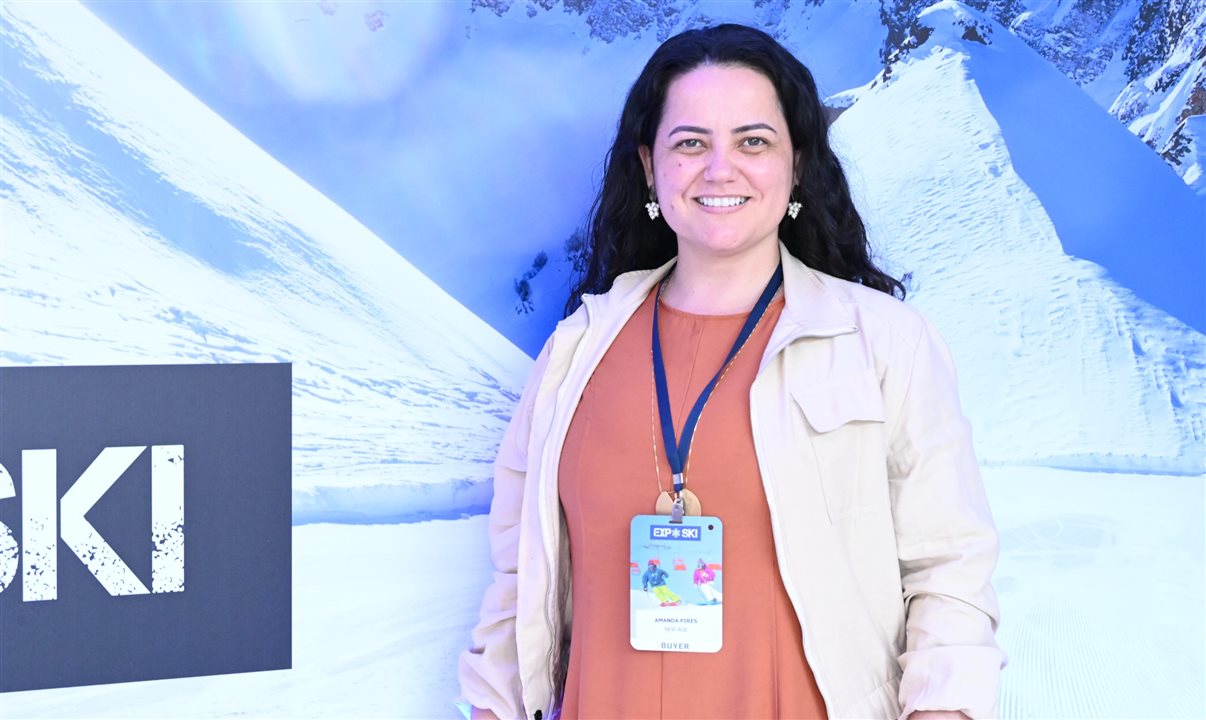 Amanda Pires, nova analista de produtos internacionais da New Age