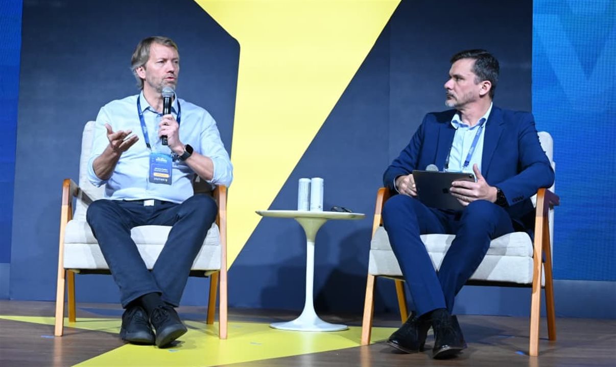 Jerome Cadier, CEO da Latam, e Edson Gonçalves, cofounder de Produtos da Paytrack