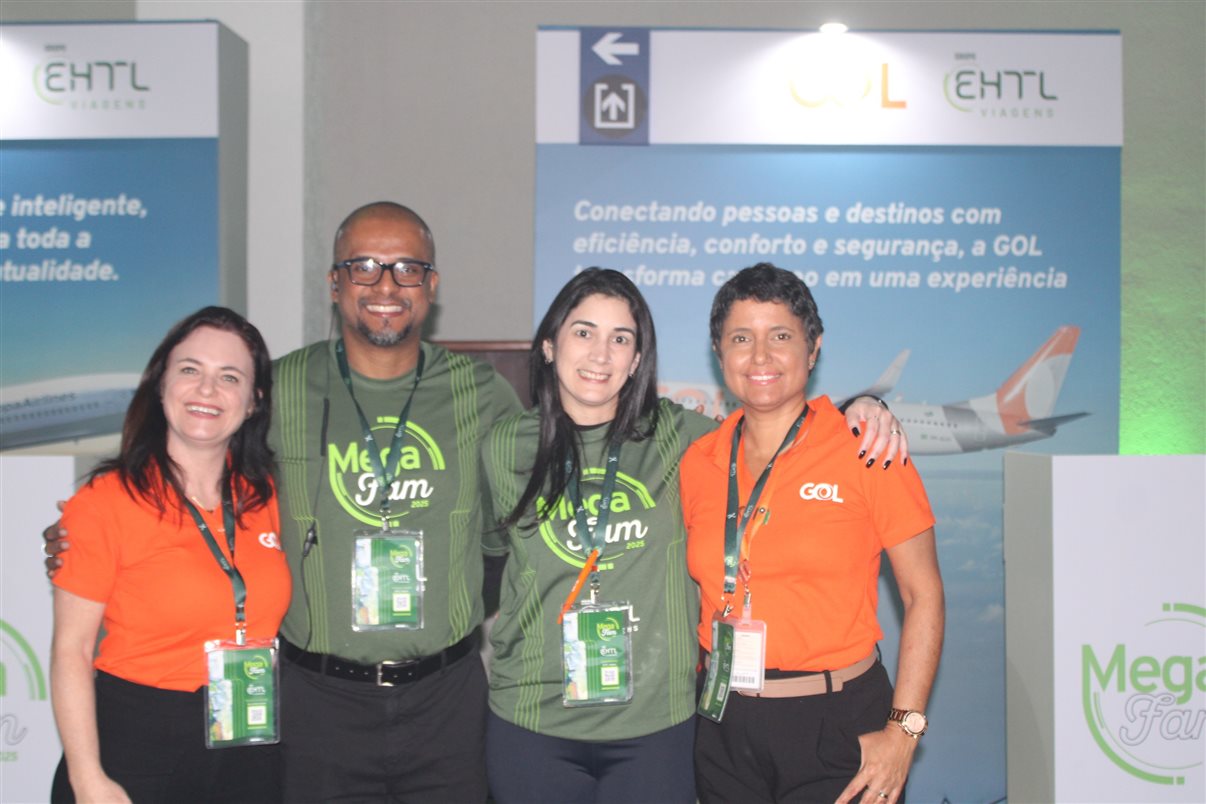 Aniversariantes do dia foram homenageados pela EHTL 
