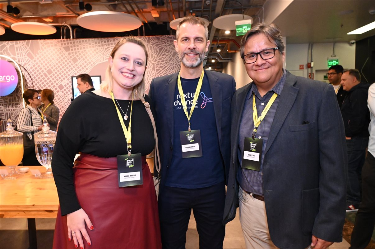 Giselle Pina, da Teresa Perez, e Leonardo Ortega, da BestBuy Travel