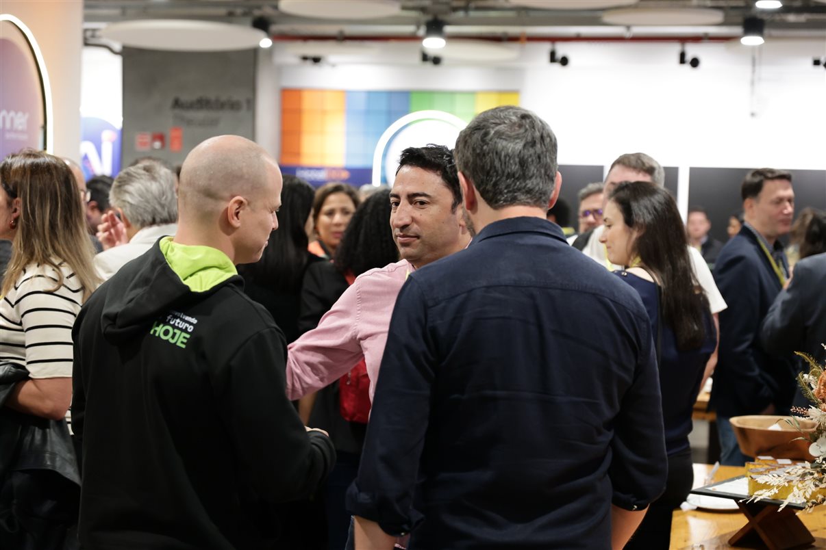 Heber Garrido, da HOG MKT, Claiton Armelin, da CPan Turismo, Walter Teixeira, da TXC, e Edmar Bull, da Abav-SP | Aviesp