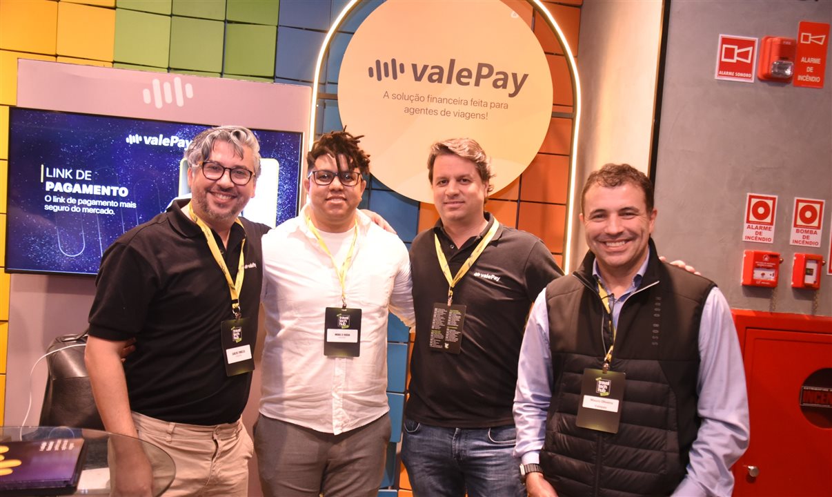 Carlos Fonseca, Murillo Rocha, Eduardo Camargo e Mauro Oliveira, da ValePay