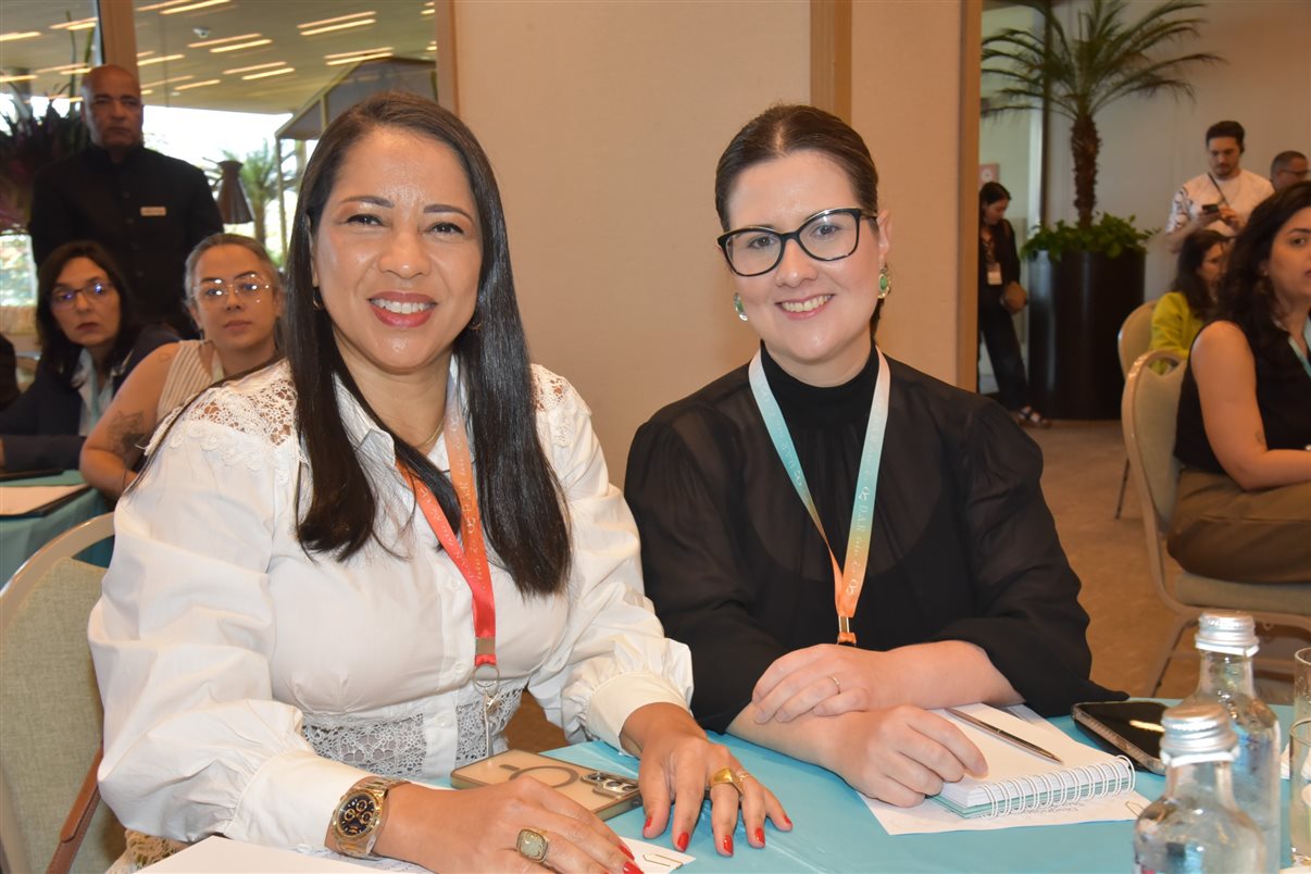 Kyria Juliana Darsaclis, da Darsaclis Turismo, Marcelle Garrido e Marcelle Rangel, da Maga Roteiros
