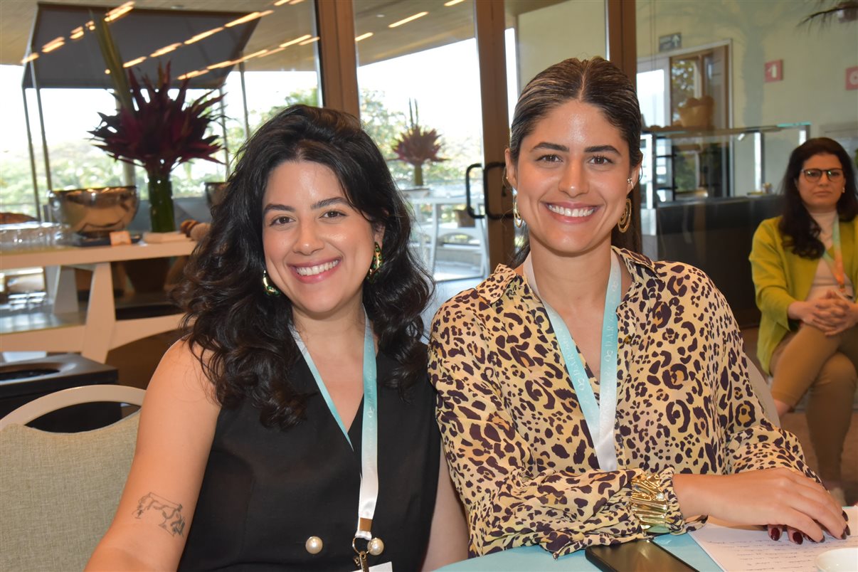 Kyria Juliana Darsaclis, da Darsaclis Turismo, Marcelle Garrido e Marcelle Rangel, da Maga Roteiros
