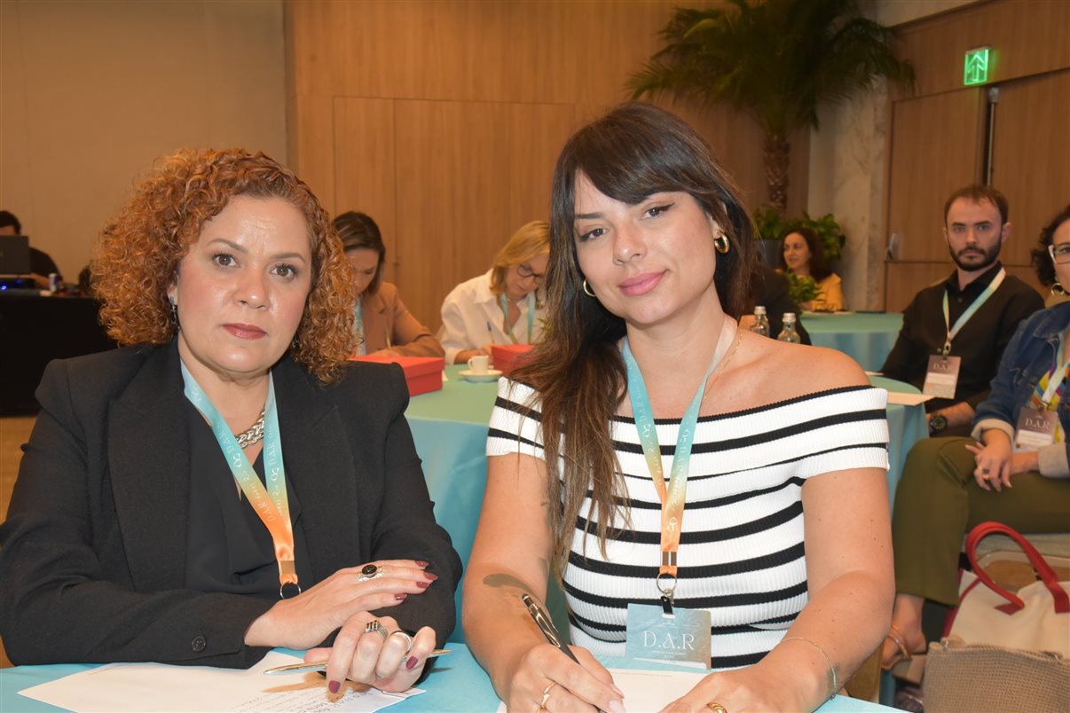 Kyria Juliana Darsaclis, da Darsaclis Turismo, Marcelle Garrido e Marcelle Rangel, da Maga Roteiros