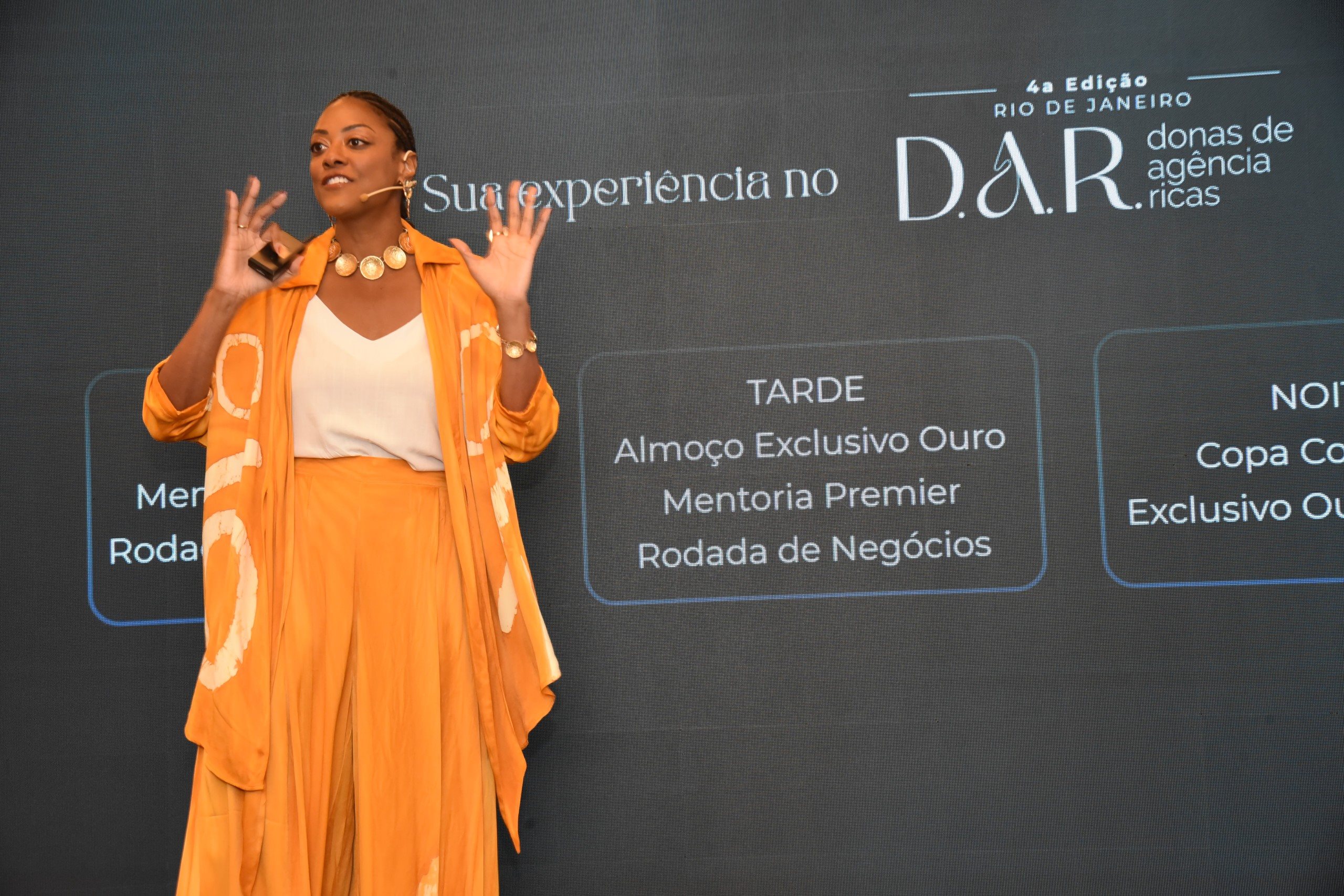 Rogéria Pinheiro, CEO da RP Travel Education (veja mais fotos nos dois carrosséis de fotos nesta notícia)