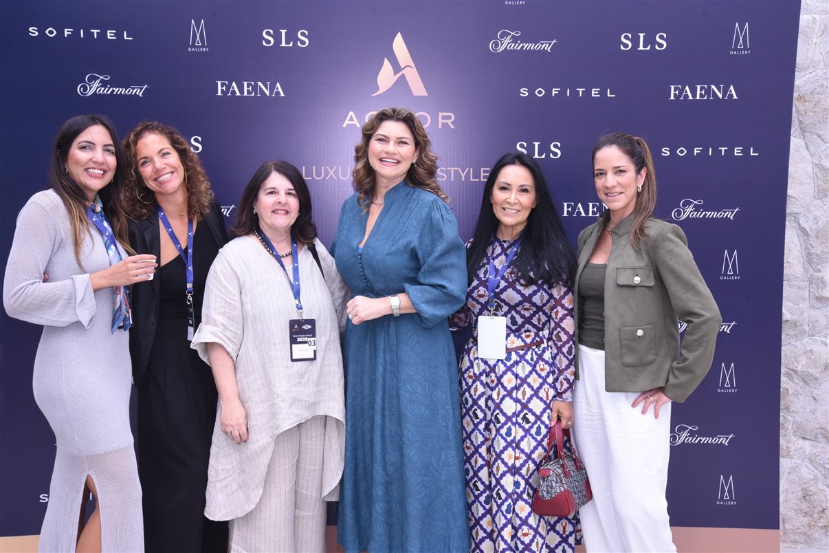 Carolina Hurtado, do SLS Barcelona, Maria Eugênia Pagano e Júlia Vieira, da Matueté, Danielle Andreazzi, da Accor, Yin Bustamante, do Sofitel Baru Casablanca Beach Resort, Mariana Dib, da Matueté, e Carolina Cabral, do Fairmont Rio de Janeiro Copacabana