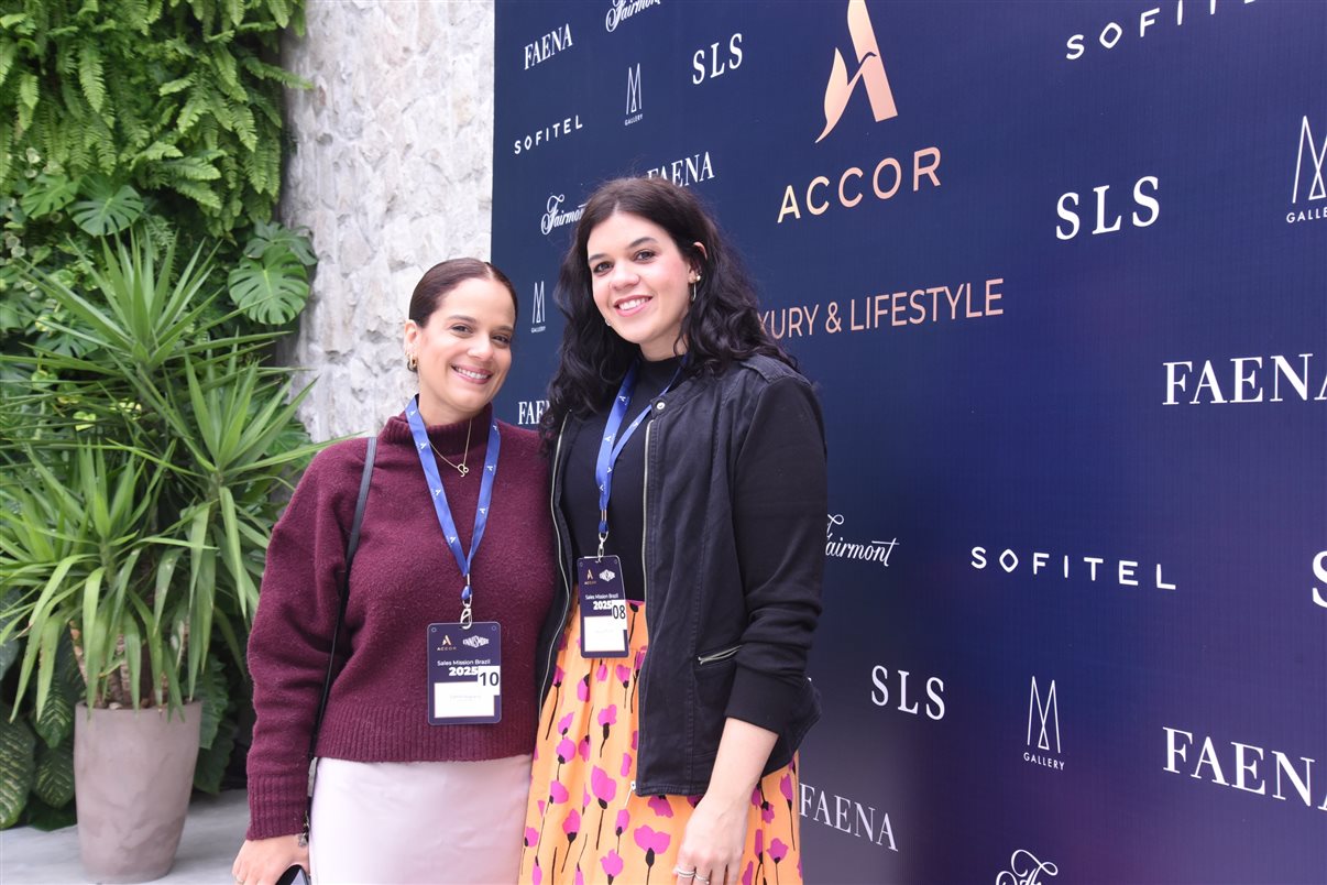 Carolina Hurtado, do SLS Barcelona, Maria Eugênia Pagano e Júlia Vieira, da Matueté, Danielle Andreazzi, da Accor, Yin Bustamante, do Sofitel Baru Casablanca Beach Resort, Mariana Dib, da Matueté, e Carolina Cabral, do Fairmont Rio de Janeiro Copacabana