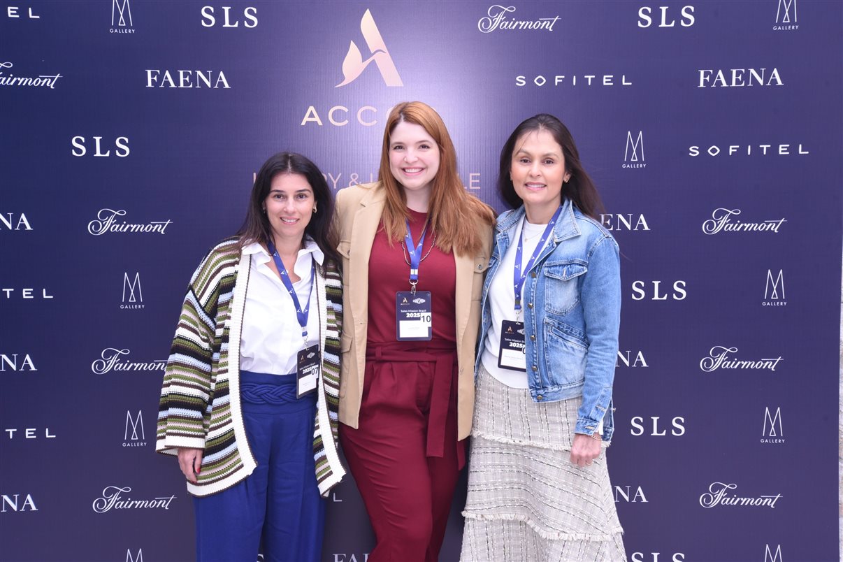 Carolina Hurtado, do SLS Barcelona, Maria Eugênia Pagano e Júlia Vieira, da Matueté, Danielle Andreazzi, da Accor, Yin Bustamante, do Sofitel Baru Casablanca Beach Resort, Mariana Dib, da Matueté, e Carolina Cabral, do Fairmont Rio de Janeiro Copacabana