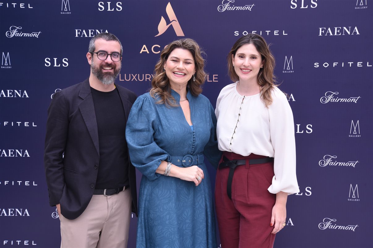 Carolina Hurtado, do SLS Barcelona, Maria Eugênia Pagano e Júlia Vieira, da Matueté, Danielle Andreazzi, da Accor, Yin Bustamante, do Sofitel Baru Casablanca Beach Resort, Mariana Dib, da Matueté, e Carolina Cabral, do Fairmont Rio de Janeiro Copacabana