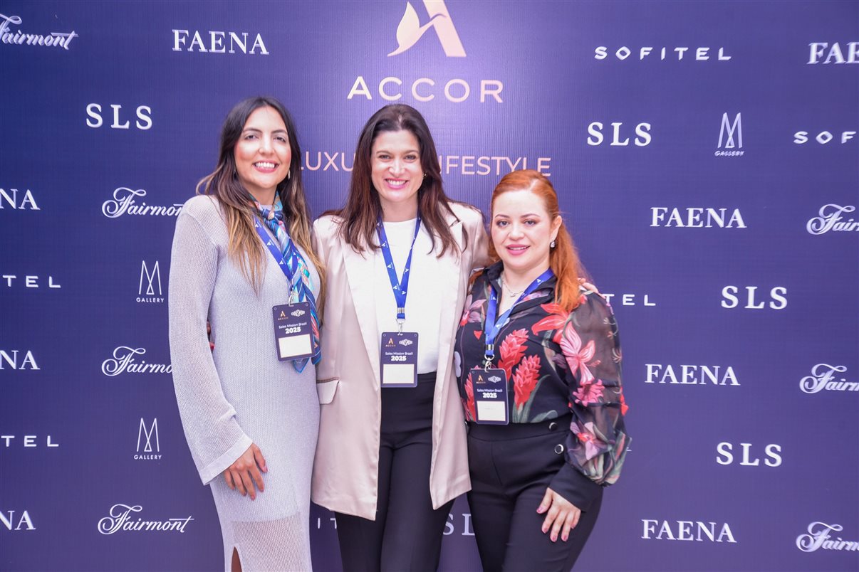 Carolina Hurtado, do SLS Barcelona, Maria Eugênia Pagano e Júlia Vieira, da Matueté, Danielle Andreazzi, da Accor, Yin Bustamante, do Sofitel Baru Casablanca Beach Resort, Mariana Dib, da Matueté, e Carolina Cabral, do Fairmont Rio de Janeiro Copacabana