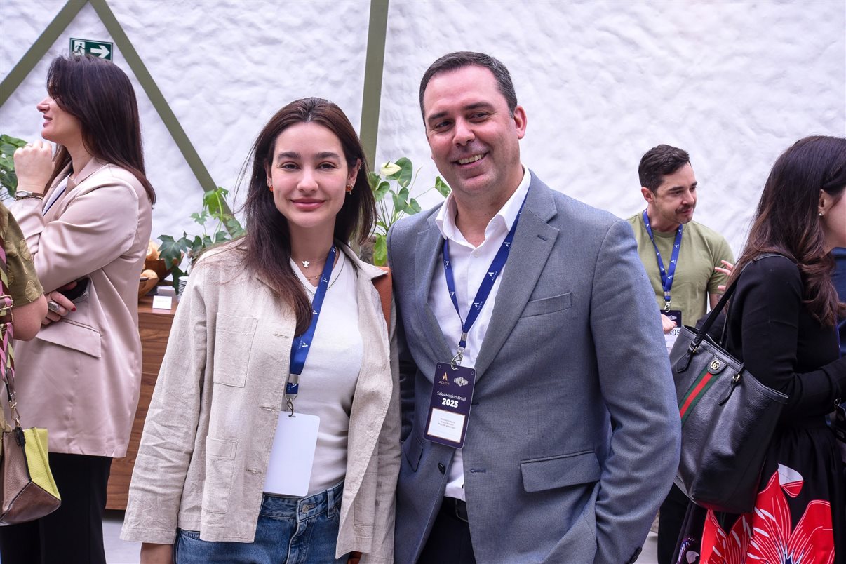 Carolina Hurtado, do SLS Barcelona, Maria Eugênia Pagano e Júlia Vieira, da Matueté, Danielle Andreazzi, da Accor, Yin Bustamante, do Sofitel Baru Casablanca Beach Resort, Mariana Dib, da Matueté, e Carolina Cabral, do Fairmont Rio de Janeiro Copacabana