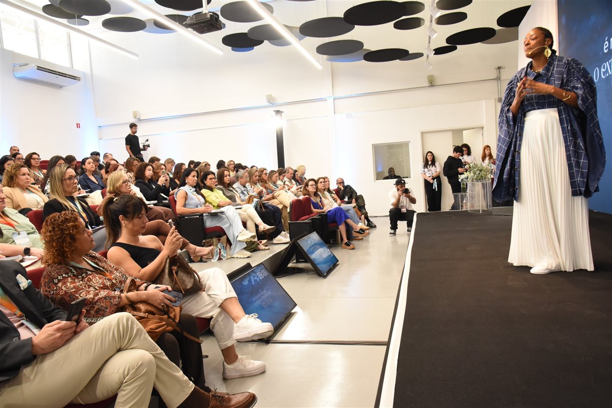 Rogéria Pinheiro, CEO da RP Travel Education