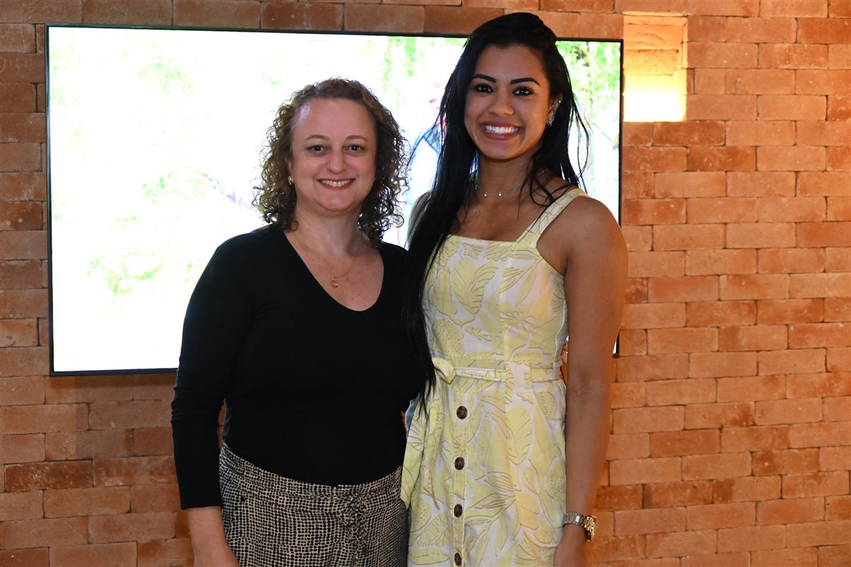 Camila Rocha, da Camila Rocha Travel Designer, e Lili Amadio, da Lili Viagens