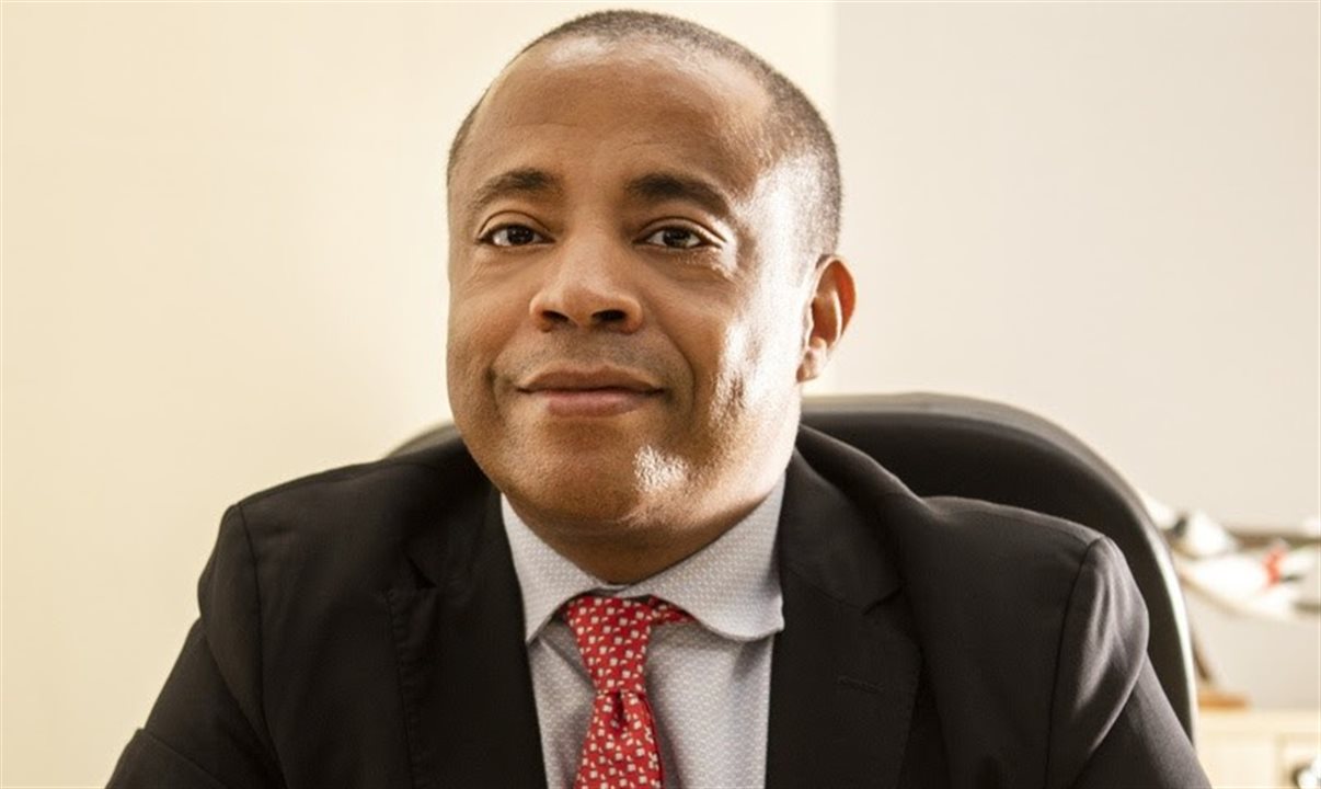 Stephane Perard, da Emirates