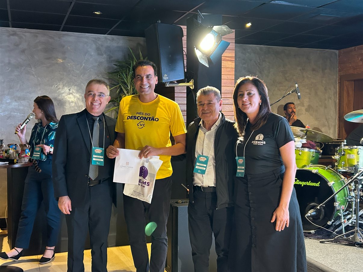 Visit Iguassu e associados
