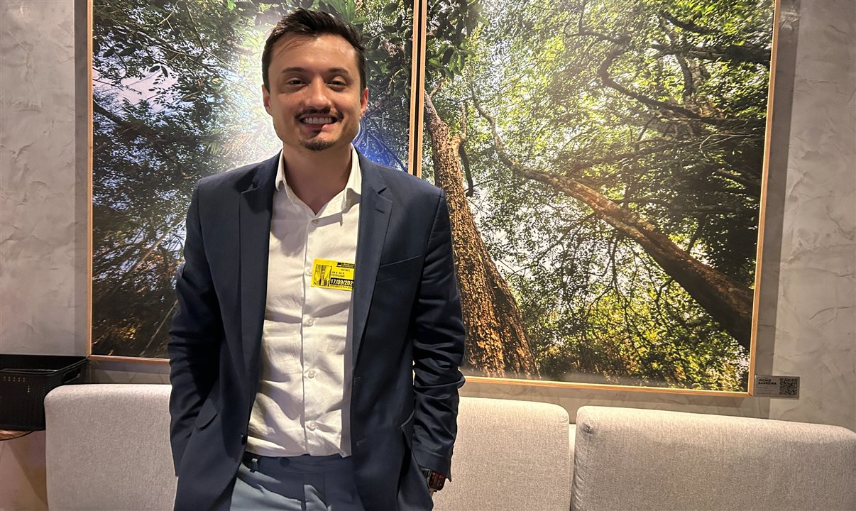 Jin Petrycoski, do Turismo de Foz do Iguaçu