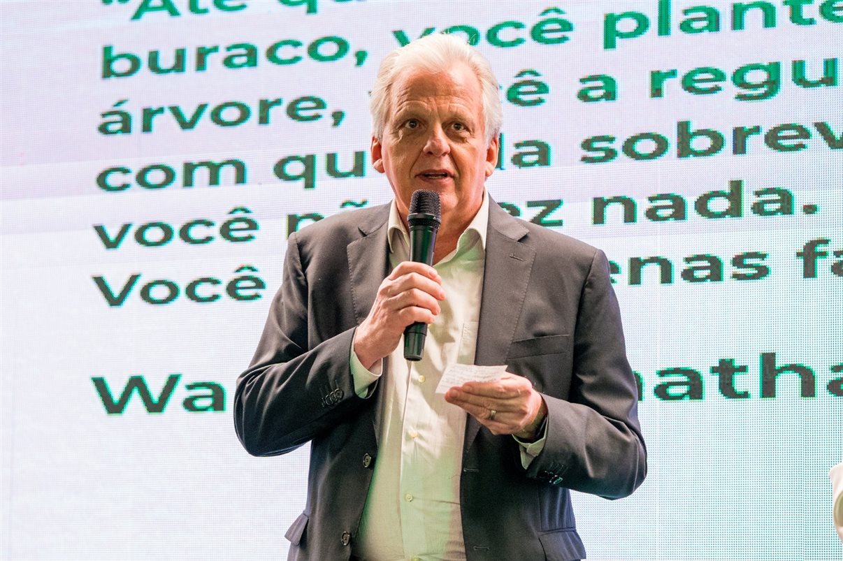 Jennyfer Tupinambá