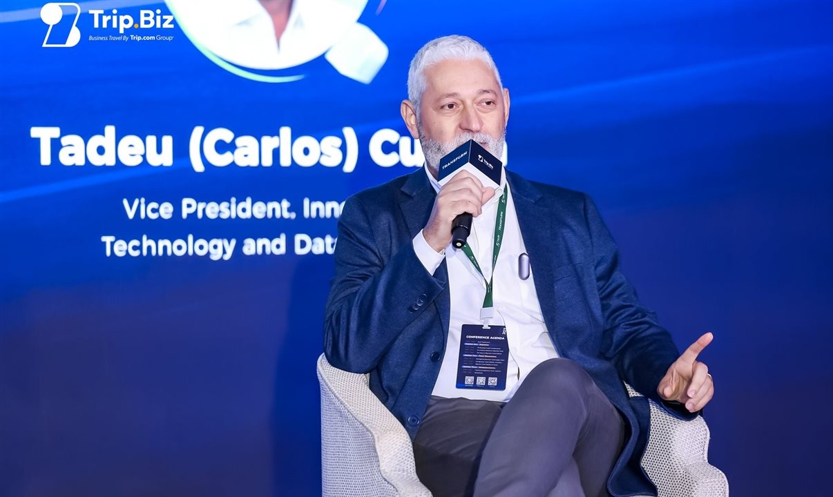 Tadeu Cunha em um dos debates da conferência da Trip.Biz