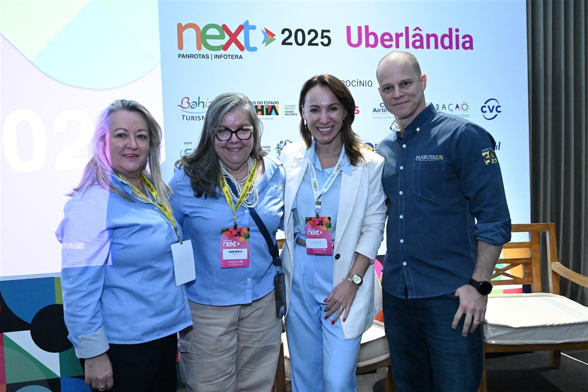 Daniel Borges, da Infotera, Alexandre Oliveira, da Civitatis, Arquimedes Ananias, da Infotera, e José Guilherme Alcorta, da PANROTAS