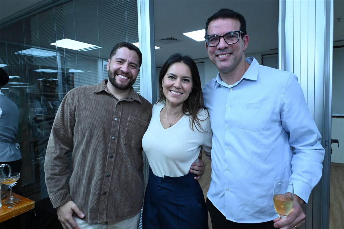 José Guilherme Alcorta, da PANROTAS, e Leonor Bernhoeft, da BeHappy by LTN Brasil