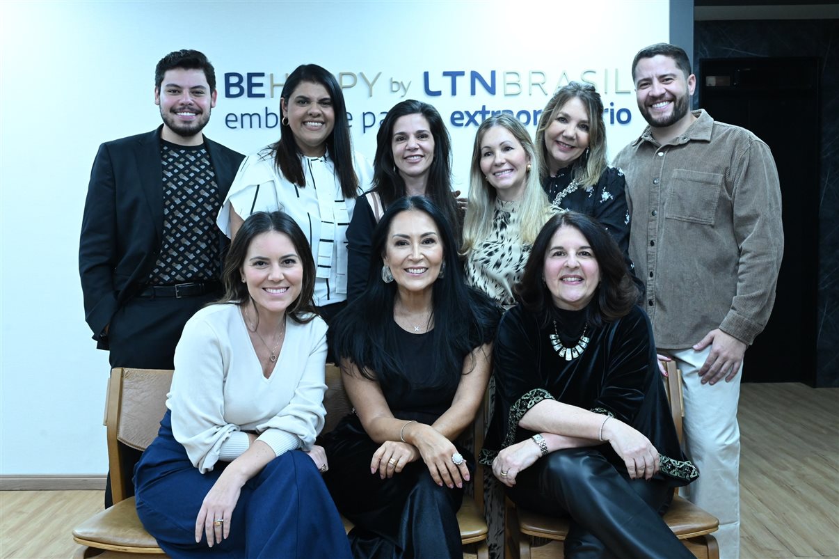 José Guilherme Alcorta, da PANROTAS, e Leonor Bernhoeft, da BeHappy by LTN Brasil