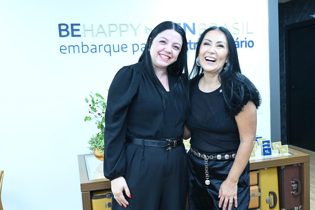 José Guilherme Alcorta, da PANROTAS, e Leonor Bernhoeft, da BeHappy by LTN Brasil
