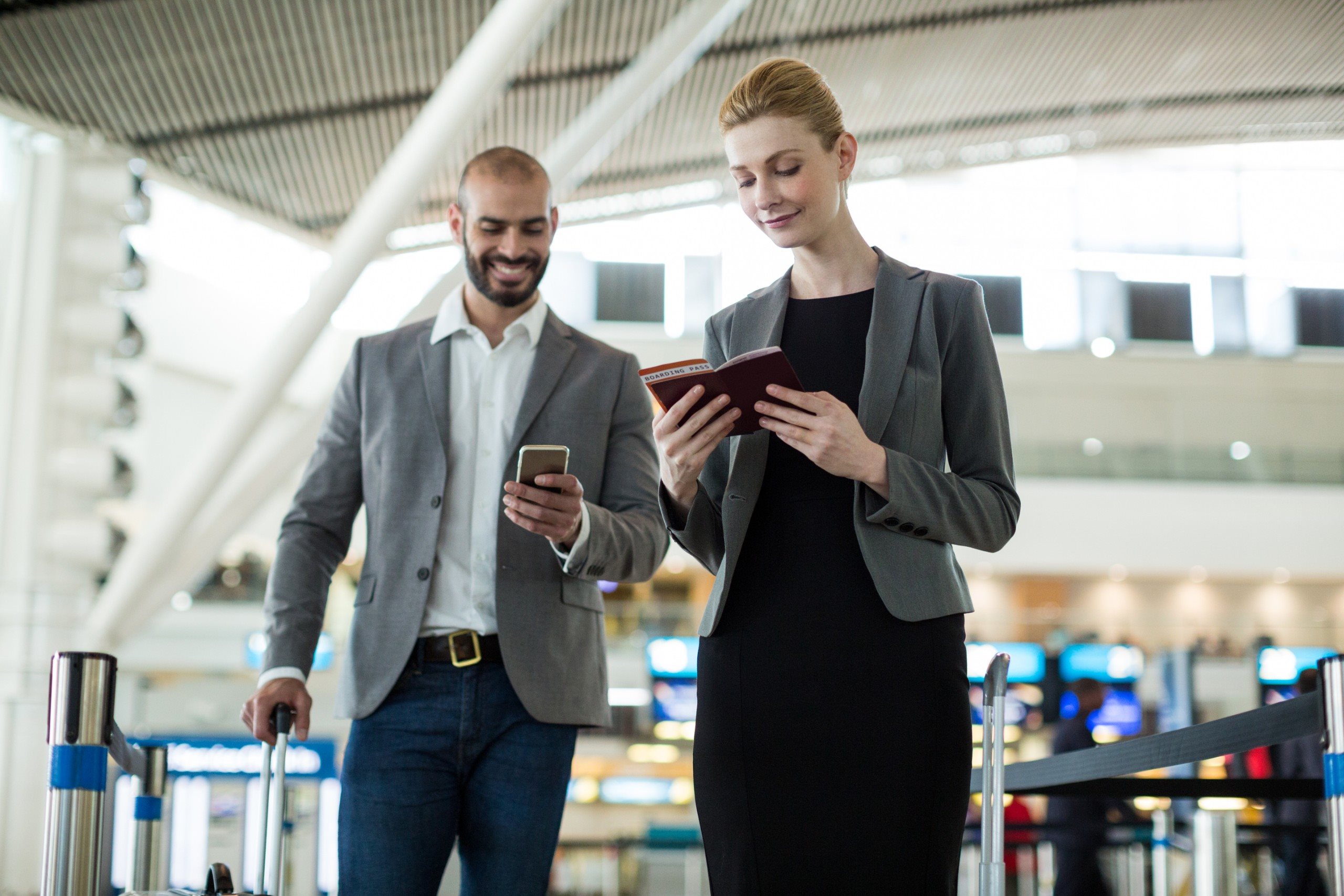 Ferramentas de Self-Booking, como o HubWTS, já oferecem há bastante tempo o recurso de prestação de contas integrado